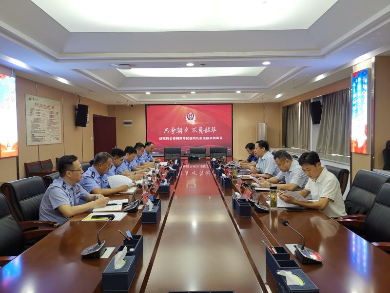 吴峰专题调研县公安局工作