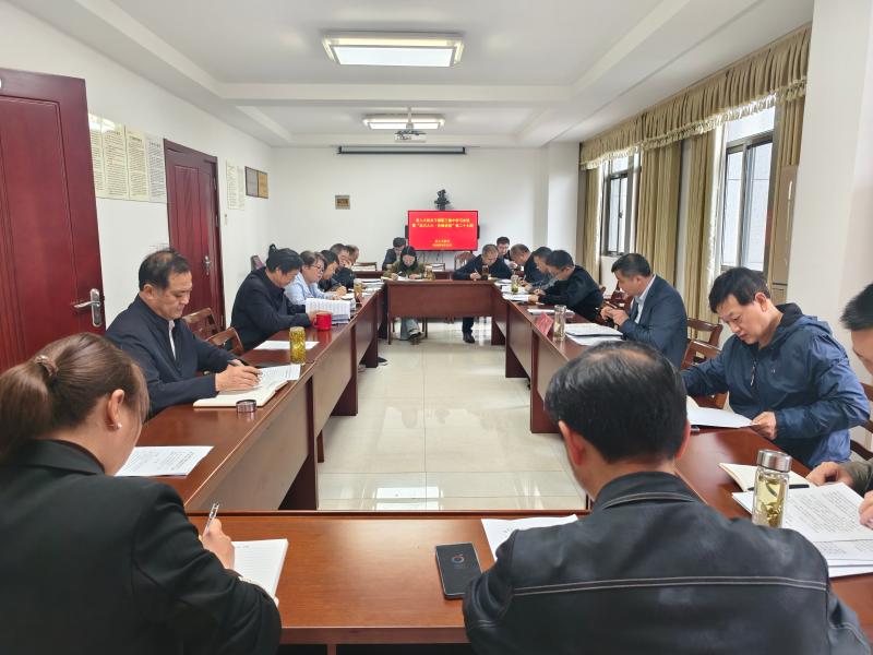 县人大机关开展干部职工集中学习暨第二十七期
            “活力人大·先锋讲堂”活动